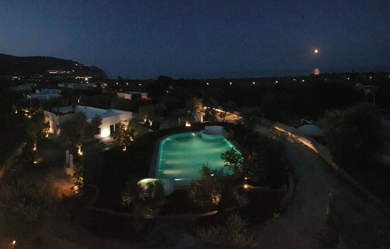 Hotel Torre Santamaria Resort Mattinata Exterior foto